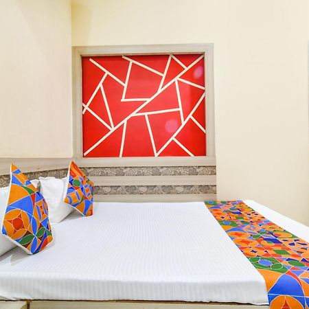 Hotel Fabexpress Blue Star Ujjain Exterior foto